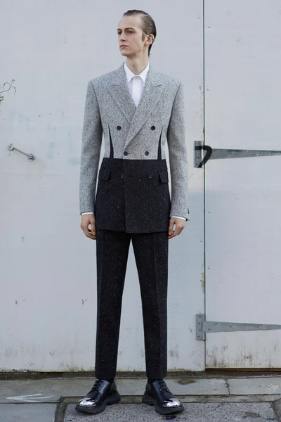 Look 2
